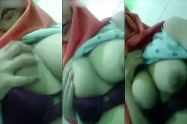 Bokep Jilbab Ukhti Toket Gede Minta Jatah ML